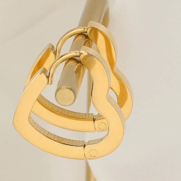 Alba - Gold Stainless Steel Heart Hoop Earrings - Picture 9 of 10